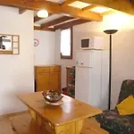 Casa de Férias Les Amandines-3 By Interhome