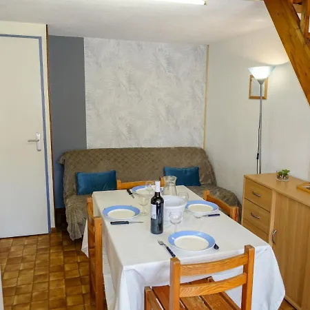 Les Amandines-3 By Interhome
